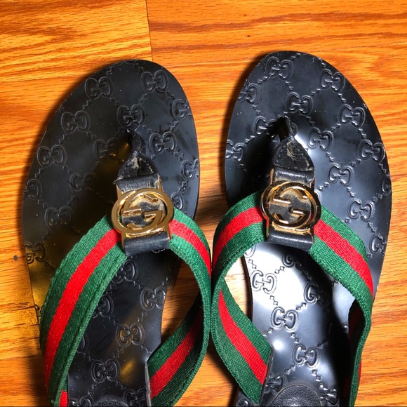 Gucci Shoes - MAKE AN OFFER! Gucci Sandals Size 9 1/2